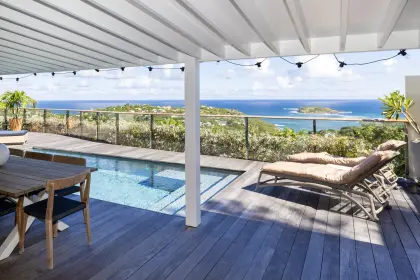 Villa Sarong · 3