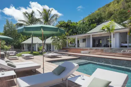 Villa Emotion · 4