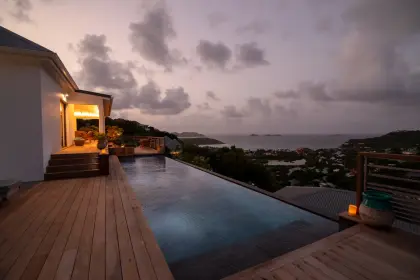Villa Vogue · 4
