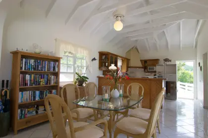 Villa Les Acajous · 5