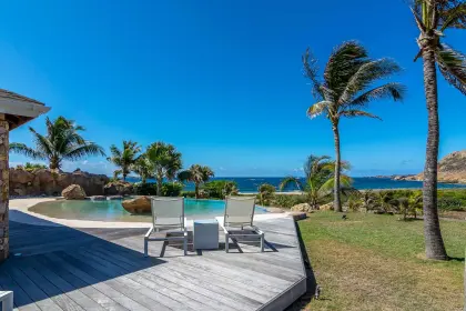 Villa La Roche dans l'Eau · 2