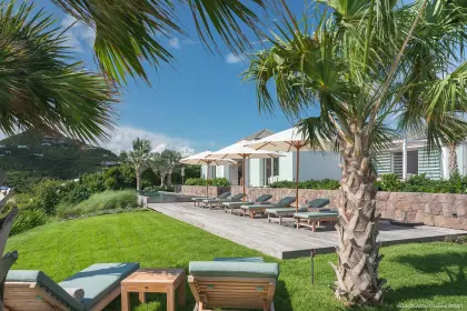 Villa Celadon · 4