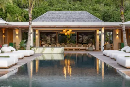 Villa Palm Beach · 3