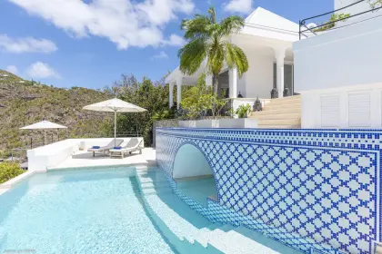 Villa Mauresque · 4