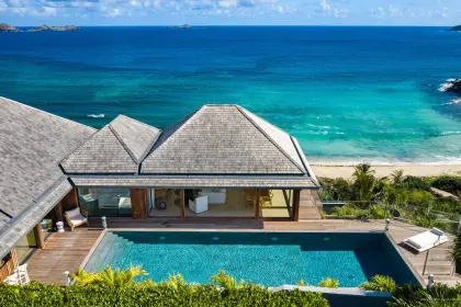 Villa Firefly
