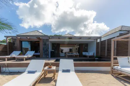Prana & Greenheart Estate · 2