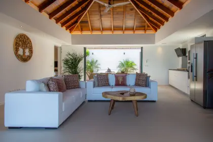 Prana & Greenheart Estate · 4