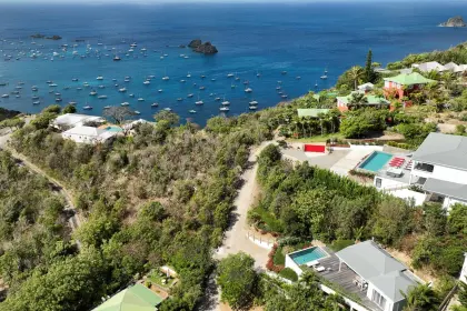Voyage & Ti Voyage Estate