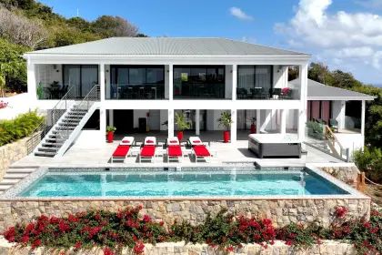 Voyage & Ti Voyage Estate · 2