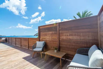 Villa On The Rock · 5