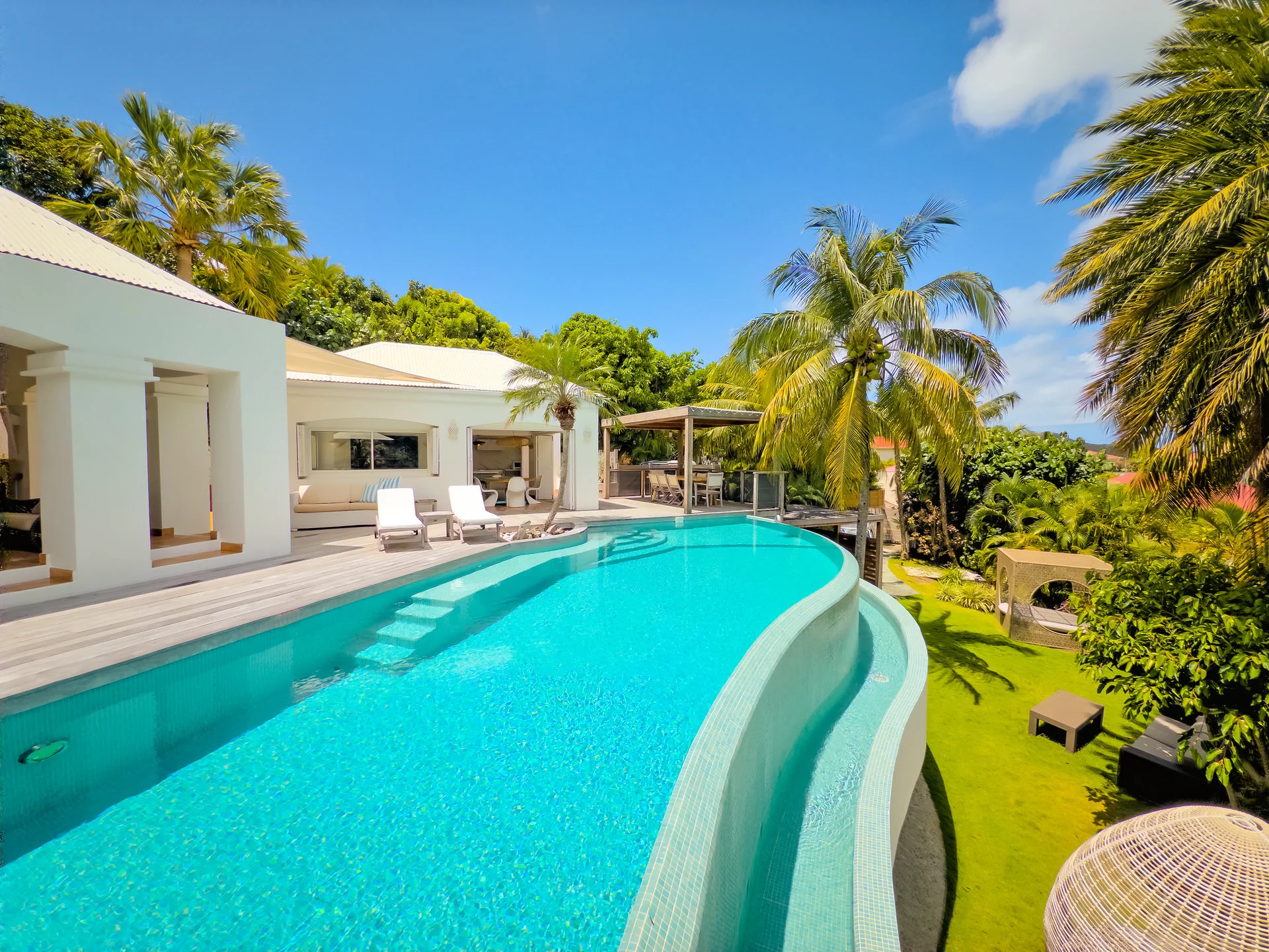 Villa Coco Blue