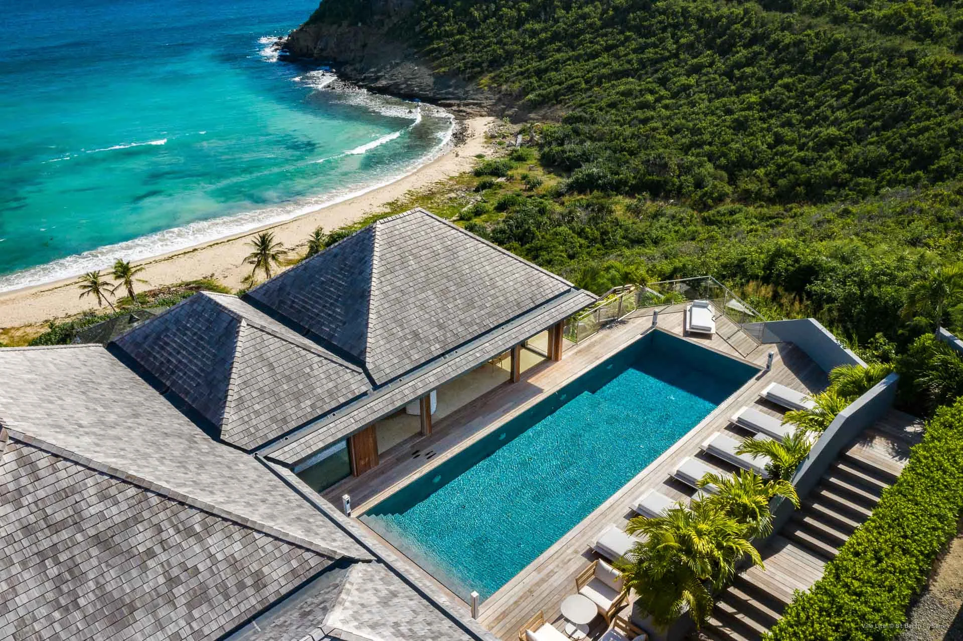 Villa Firefly
