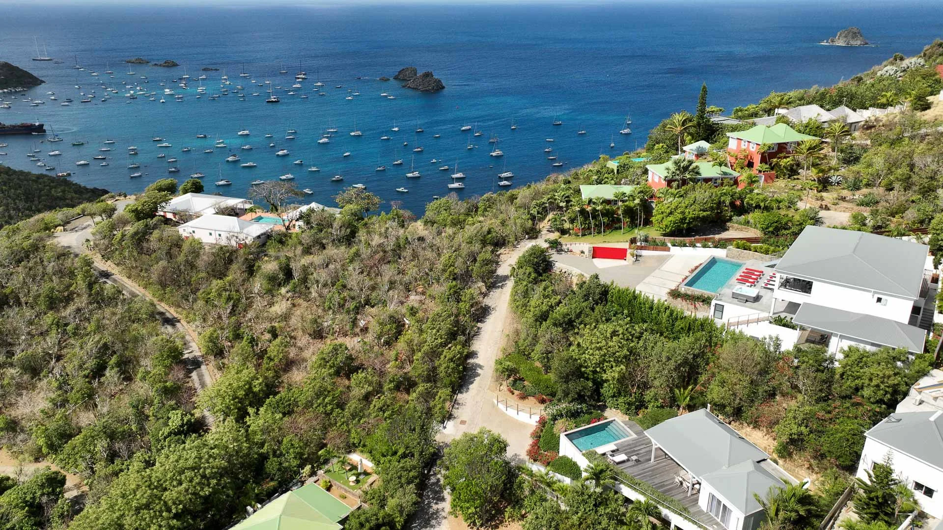 Voyage & Ti Voyage Estate