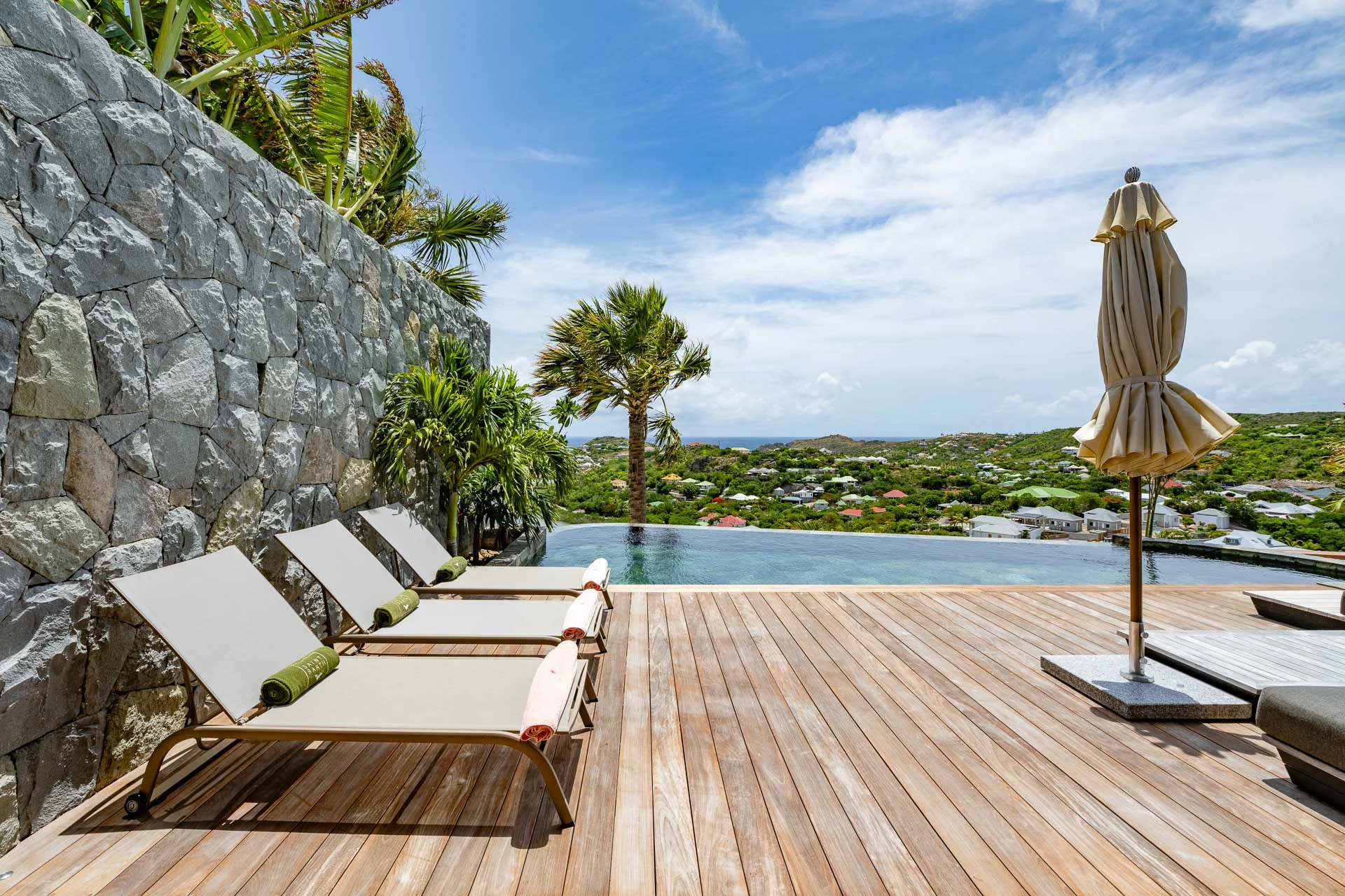 Villa Casa Pablo Estate